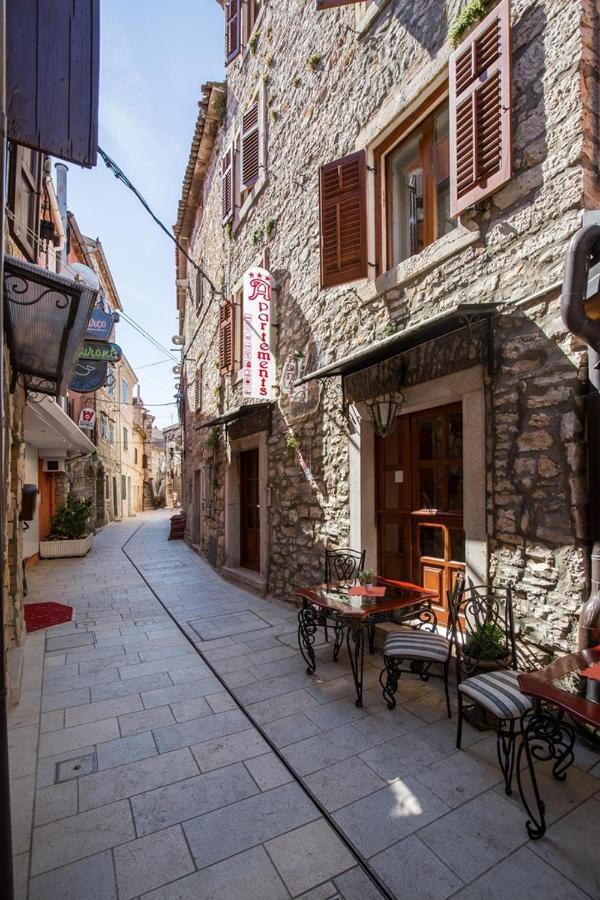 Old Town Apartments In Умаг Екстер'єр фото